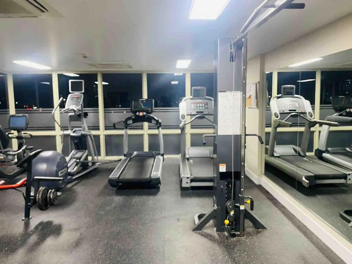 1 Bedroom Condo In Kingston Apartmán